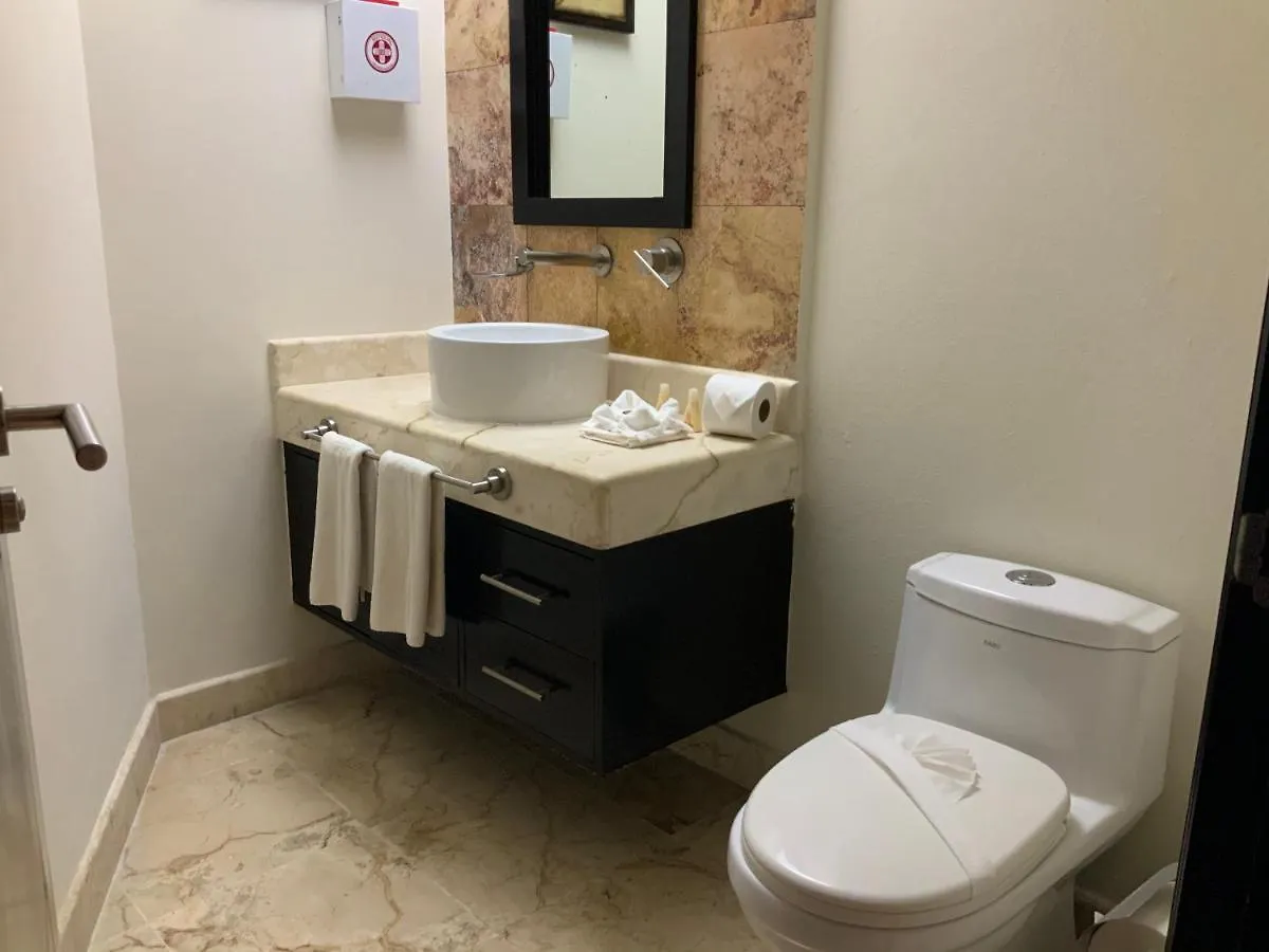 El Faro 404 Surf Apartment Playa del Carmen Mexico