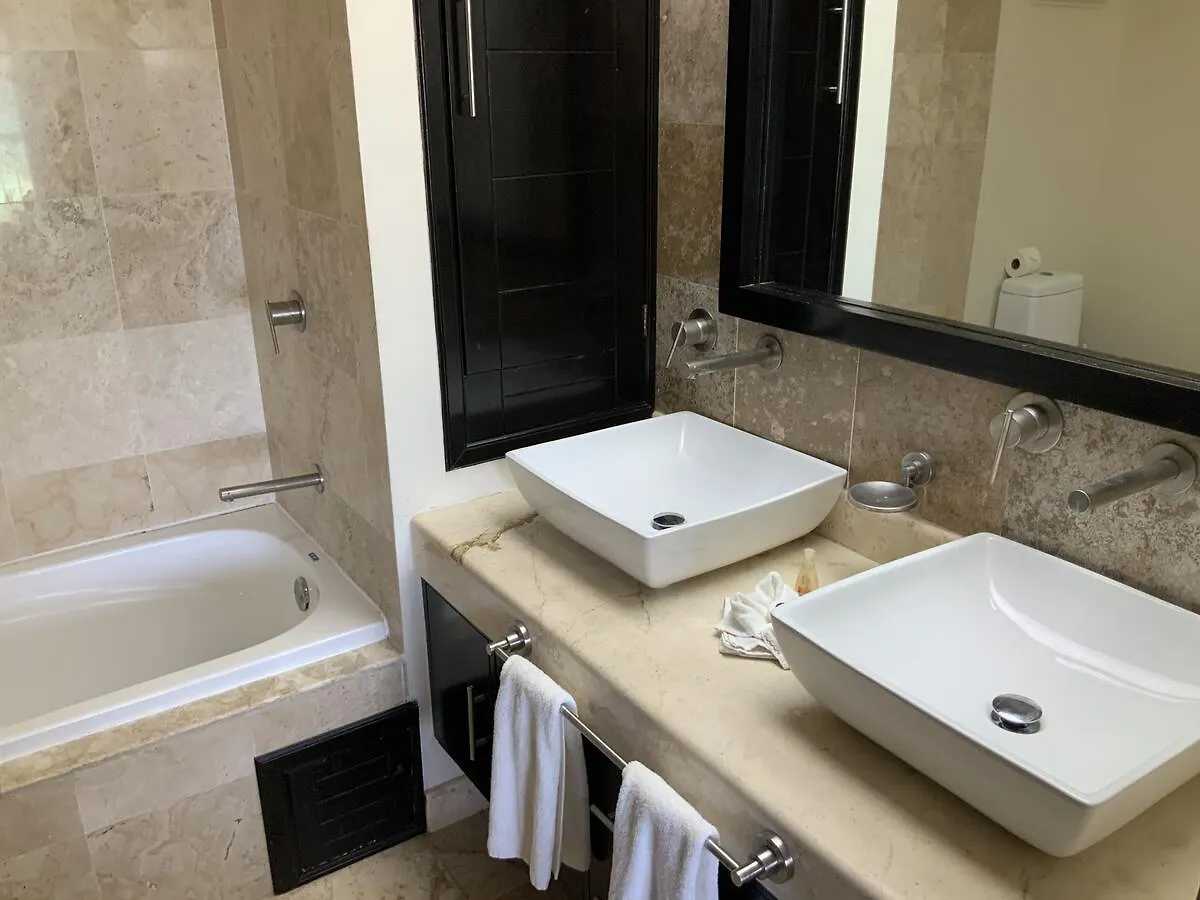 El Faro 404 Surf Apartment Playa del Carmen