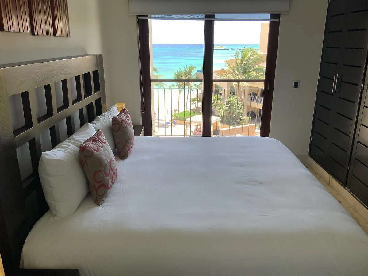 El Faro 404 Surf Apartment Playa del Carmen Mexico